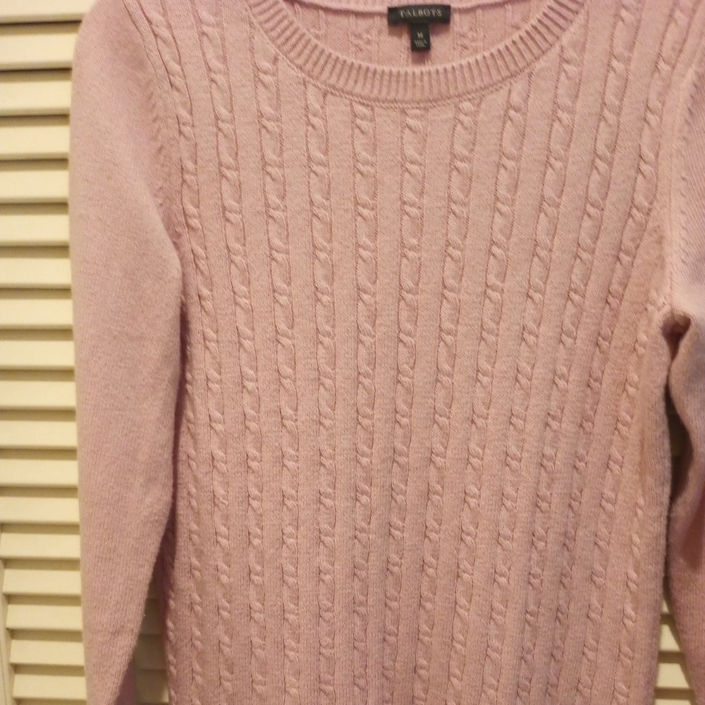 Talbots Pink/rose colored crew neck cable knit sweater, EUC size medium